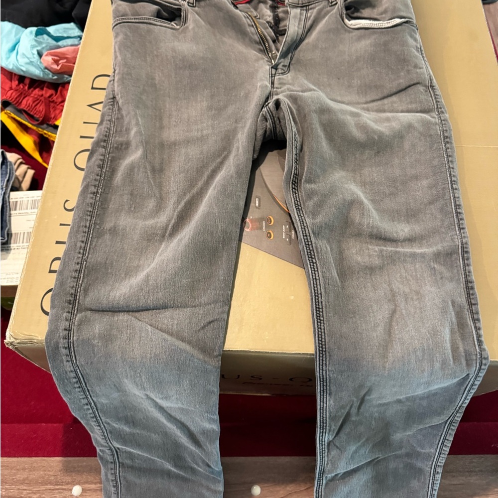 Hugo Boss Men's Gray Jeans